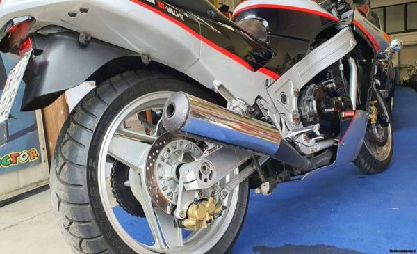 Kawasaki ZX-10 1989 114993