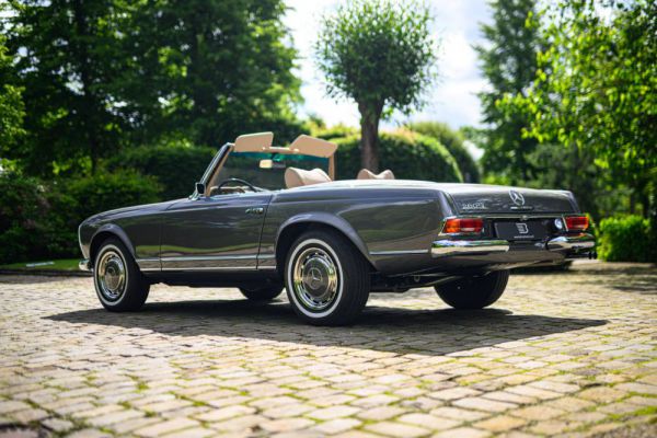 Mercedes-Benz 280 SL 1969 3789
