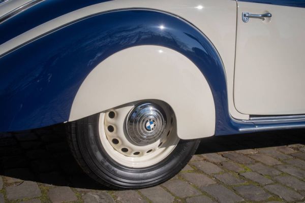 BMW 327 1938 124803