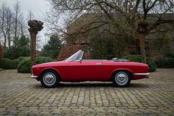 Alfa Romeo Giulia 1600 GTC 1966 128677