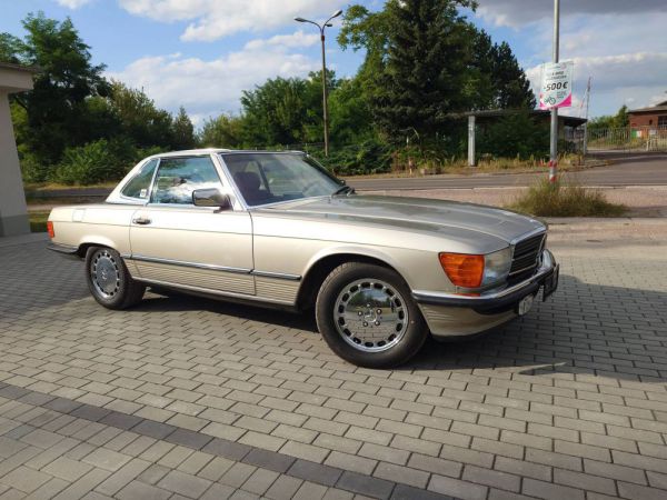 Mercedes-Benz 560 SL 1988 4919