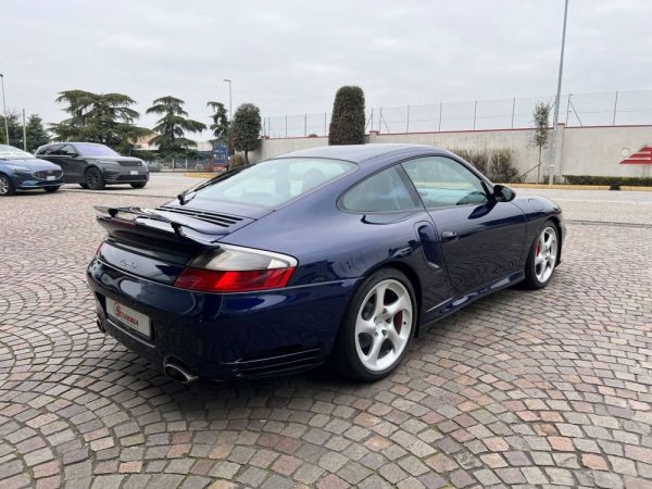 Porsche 911 Turbo 2000 120153