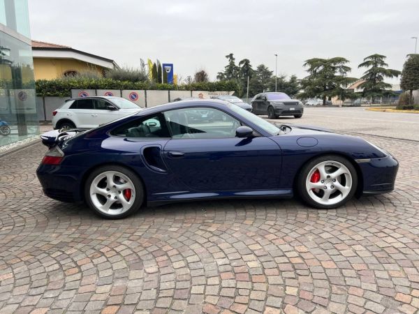 Porsche 911 Turbo 2000 120154