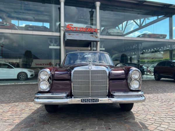 Mercedes-Benz 220 SE b 1963 120170