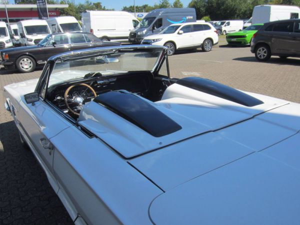 Ford Thunderbird 1965 91916