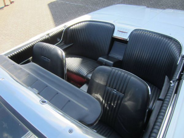 Ford Thunderbird 1965 91926