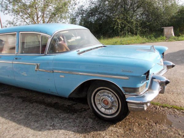 Cadillac 62 Station Wagon 1957 73872