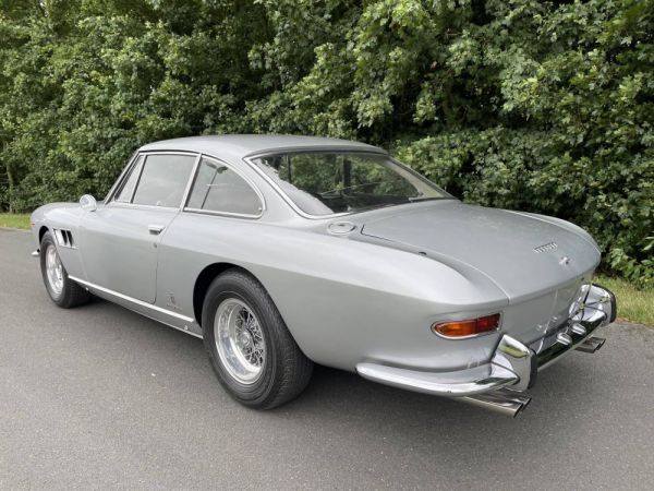 Ferrari 330 GT 2+2 1966