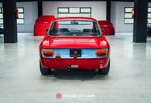 Alfa Romeo Giulia 1600 GT Junior 1974 120241