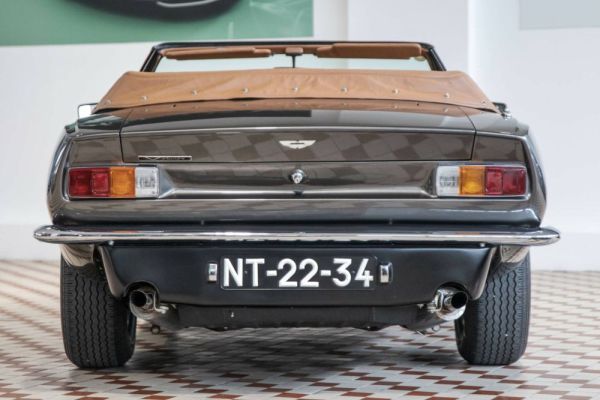 Aston Martin V8 Volante 1982 118990
