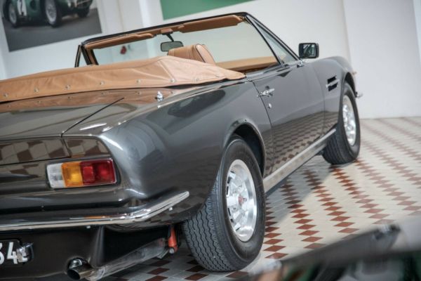 Aston Martin V8 Volante 1982 118991