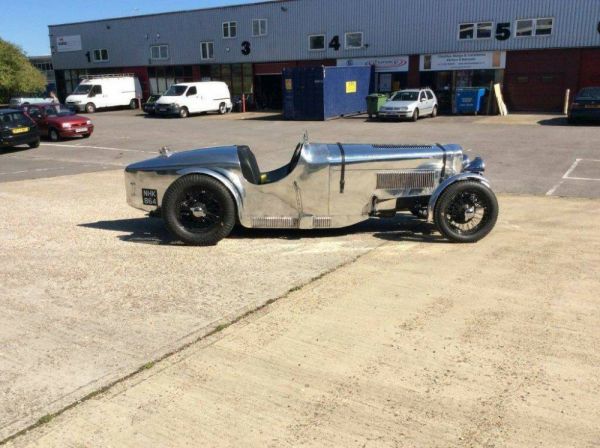 Austin 12 2000 40351