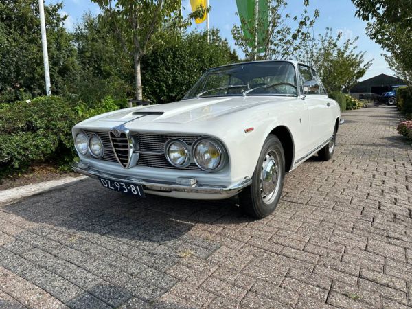 Alfa Romeo 2600 Sprint 1964 97680