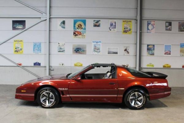 Pontiac Firebird TransAm 1986 119339