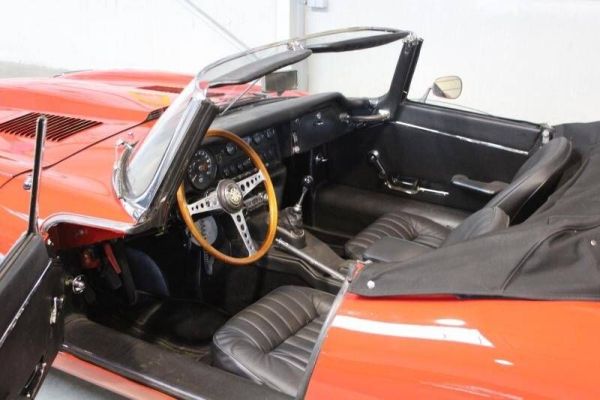 Jaguar E-Type 1968 119350