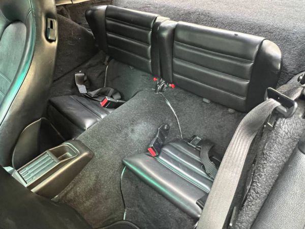 Porsche 911 Carrera 2 1990 40860