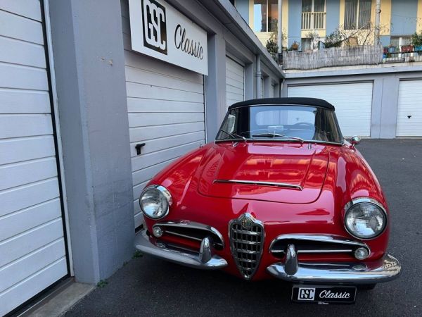 Alfa Romeo Giulia 1600 Spider 1963 123138