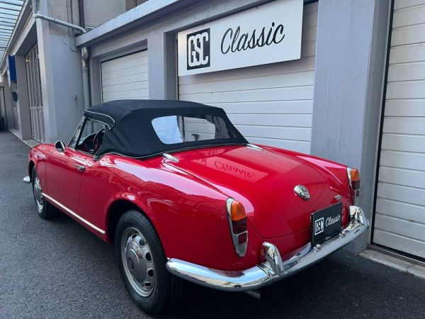 Alfa Romeo Giulia 1600 Spider 1963 123141