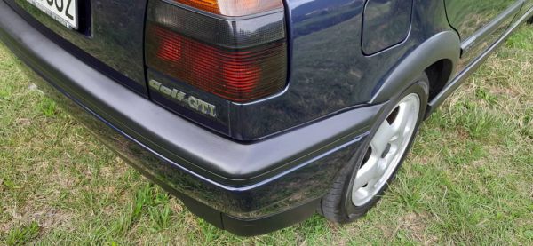 Volkswagen Golf III GTI 2.0 1994 15497