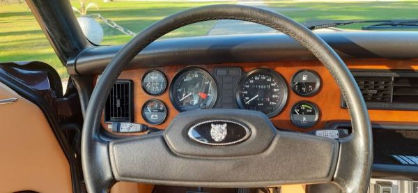 Jaguar XJ 6 4.2 1982 117509