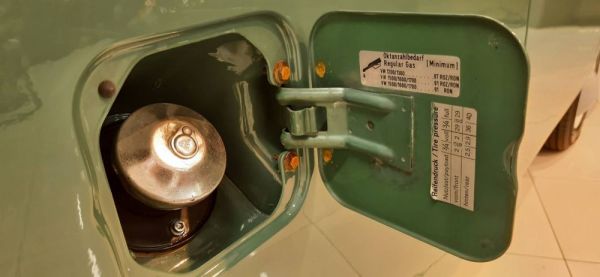 Volkswagen T2a minibus 1970 118030