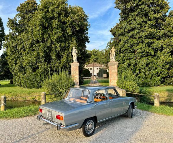 Alfa Romeo 1750 Berlina 1970 24697