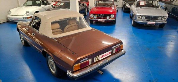 Alfa Romeo Spider Veloce 2000 1981 116455