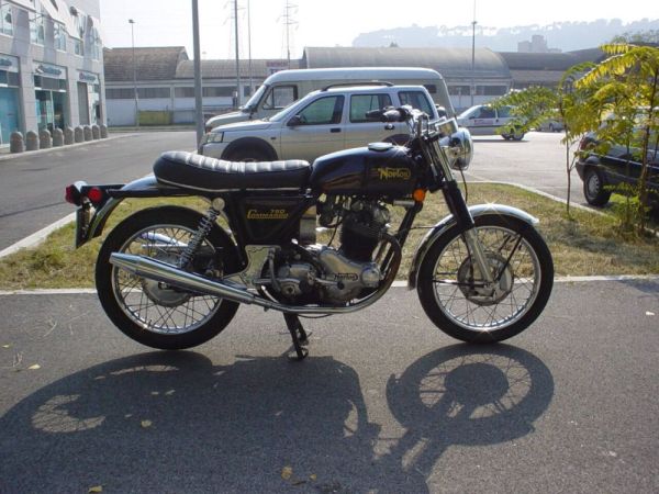 Norton Commando 750 Roadster 1971 109839