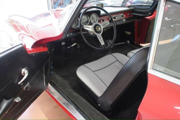Alfa Romeo Giulia Sprint Speciale 1964 122696
