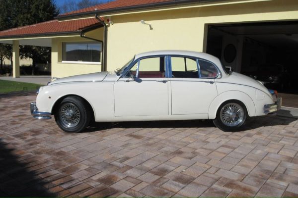 Jaguar Mk II 3.4 1962 122704