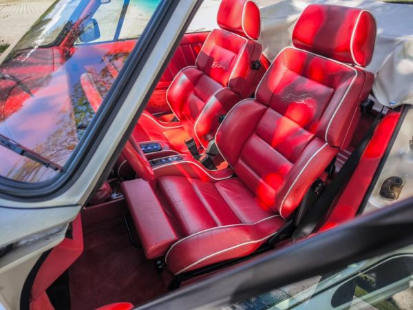 Porsche 911 Carrera 3.2 1985 121224