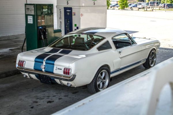 Ford Shelby GT 350 1966 127338