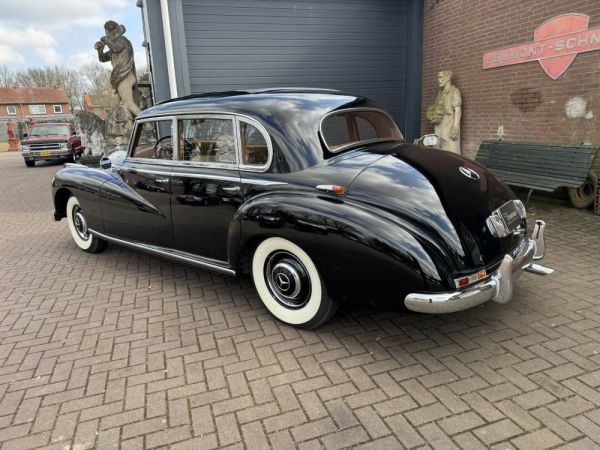 Mercedes-Benz 300 1952 124728