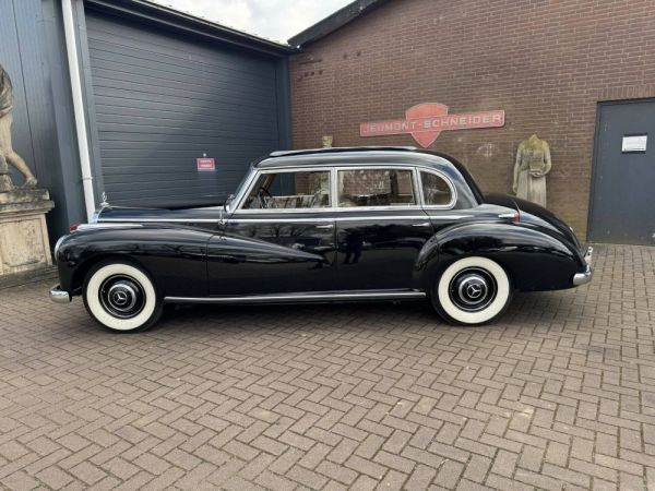 Mercedes-Benz 300 1952 124729