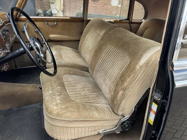 Mercedes-Benz 300 1952 124732