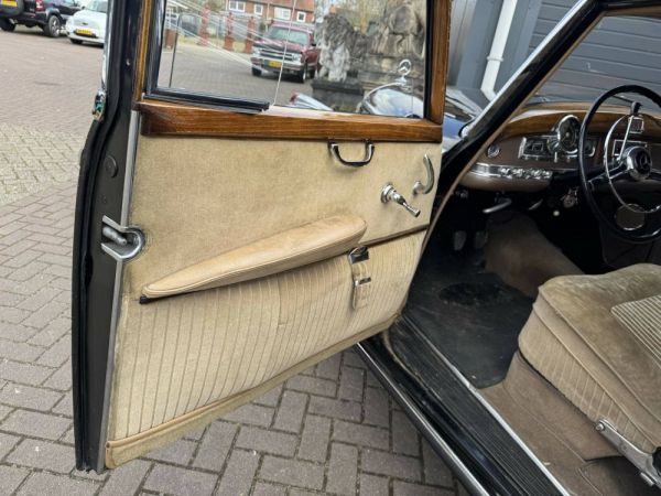 Mercedes-Benz 300 1952 124733