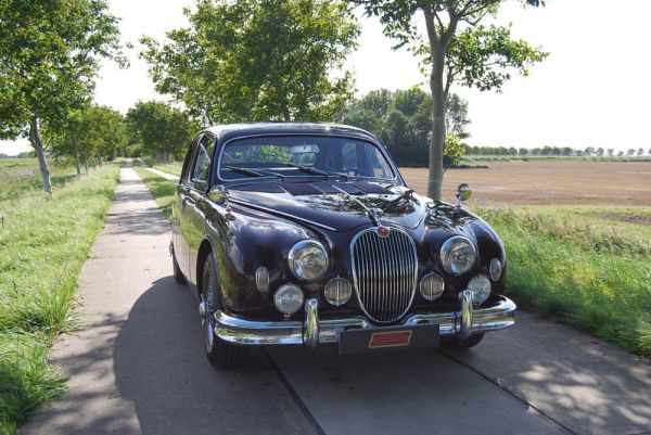 Jaguar 3.4 Litre 1957 100930