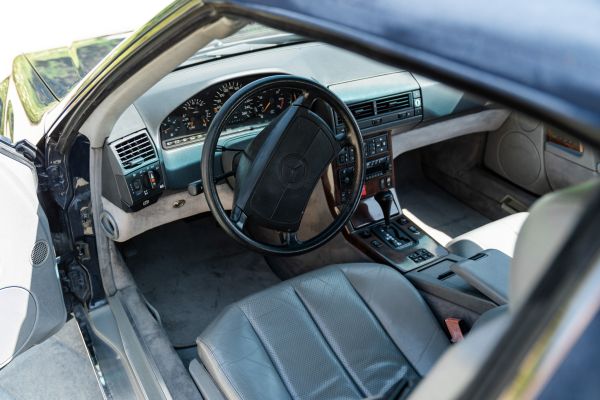 Mercedes-Benz 500 SL 1990 116192