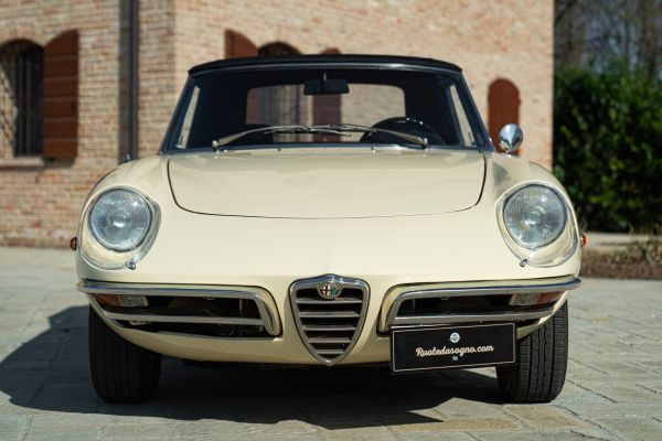 Alfa Romeo 1750 Spider Veloce 1969 122769