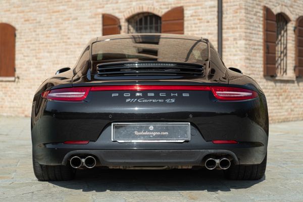 Porsche 911 Carrera 4S 2015 129938