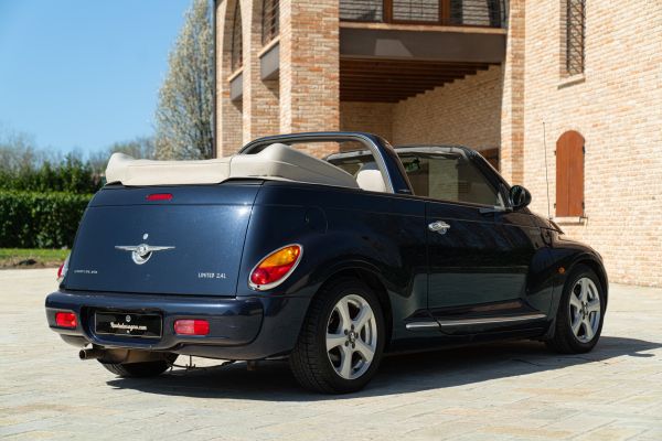 Chrysler PT CRUISER LIMITED 2.4 L CABRIOLET 2005 131970