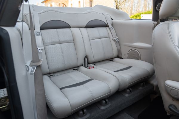 Chrysler PT CRUISER LIMITED 2.4 L CABRIOLET 2005 131974