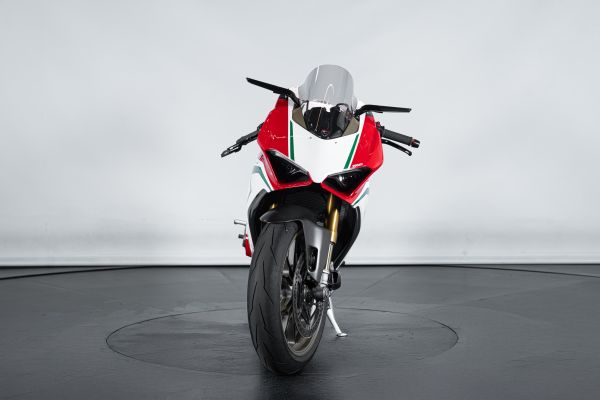 Ducati V4 Panigale Speciale 2019 132056