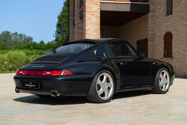 Porsche 993 CARRERA 4 1996 132816