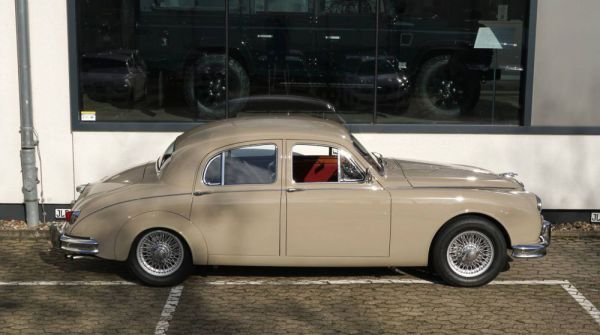 Jaguar 3.4 Litre 1958 84035