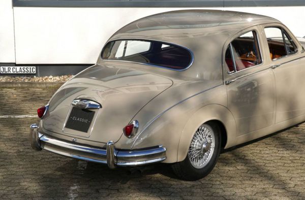 Jaguar 3.4 Litre 1958 84040