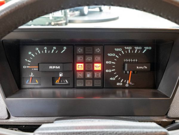 Land Rover Range Rover Classic EFI 1986 102085