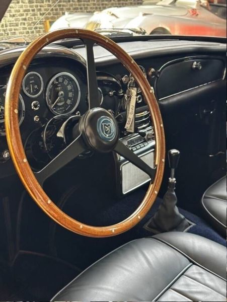 Aston Martin DB 5 1964 122341