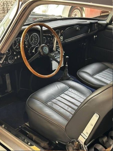 Aston Martin DB 5 1964 122342