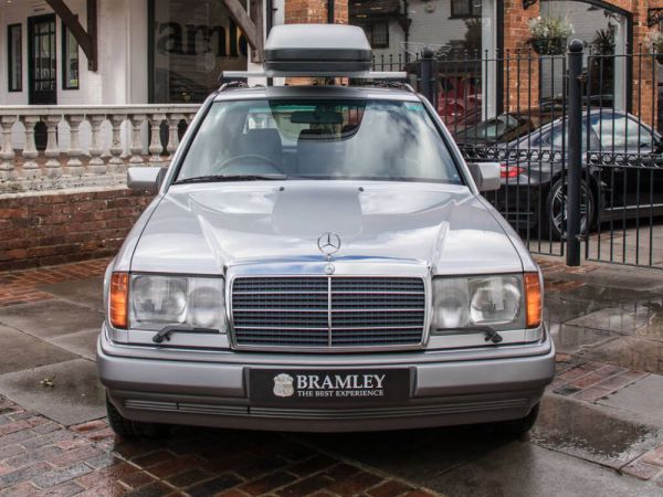 Mercedes-Benz 300 TE 4-Matic 1991 88128